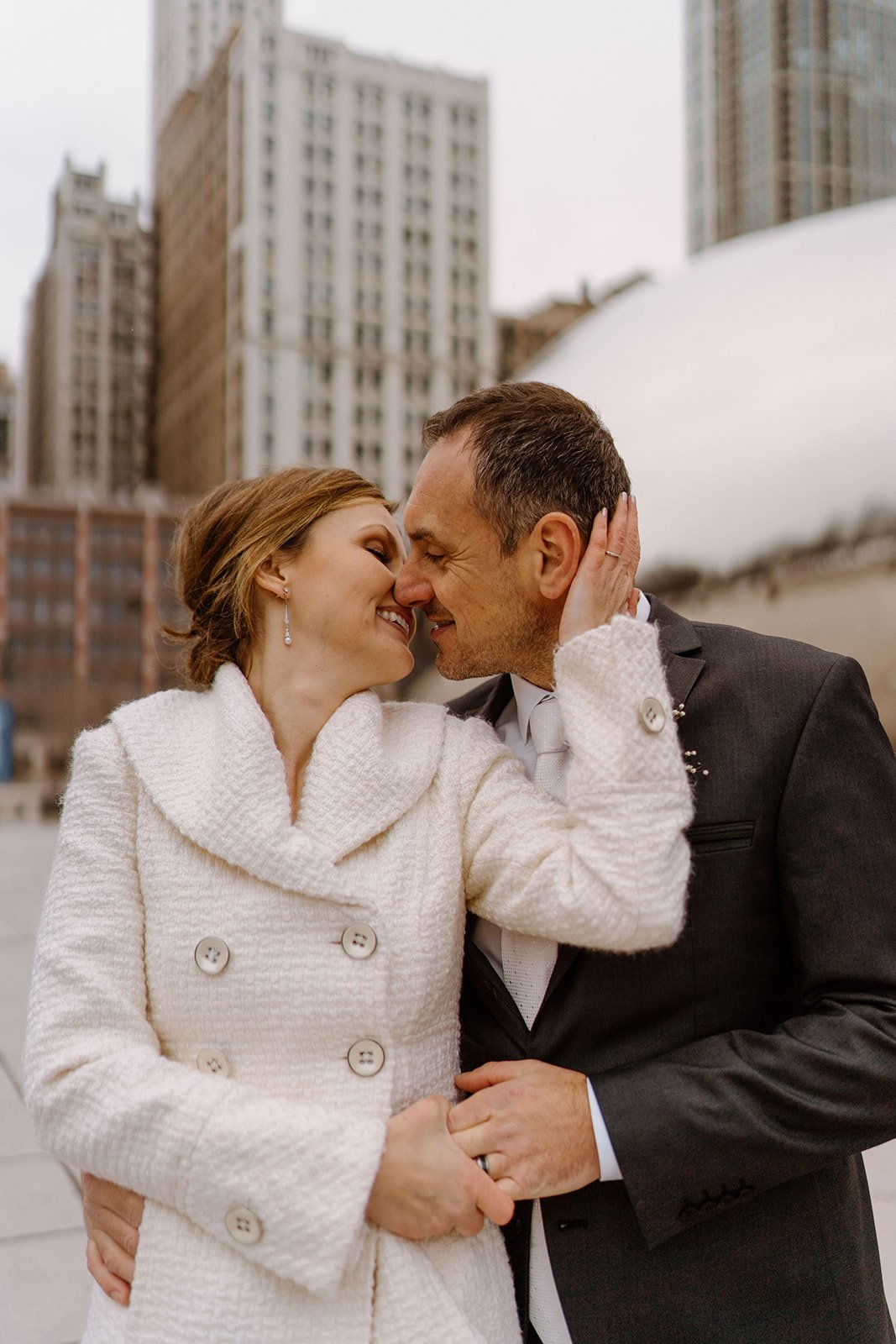 What to wear to your winter wedding in Chicago