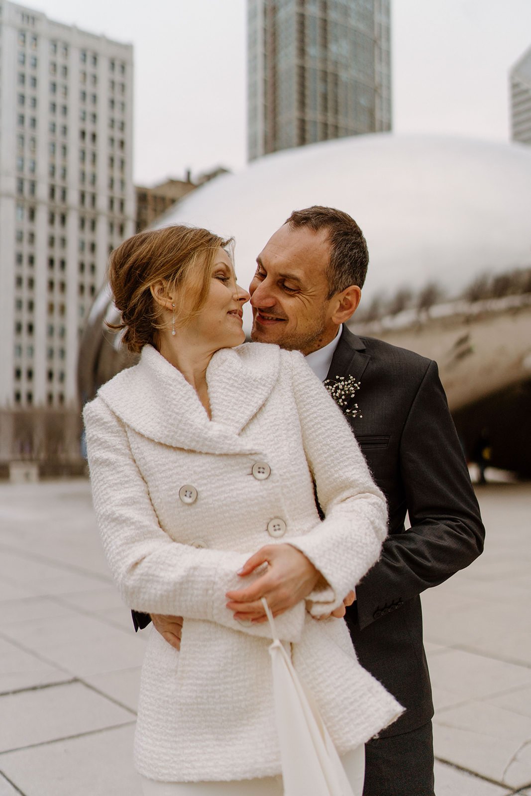 Where to take your wedding photos in Chicago
